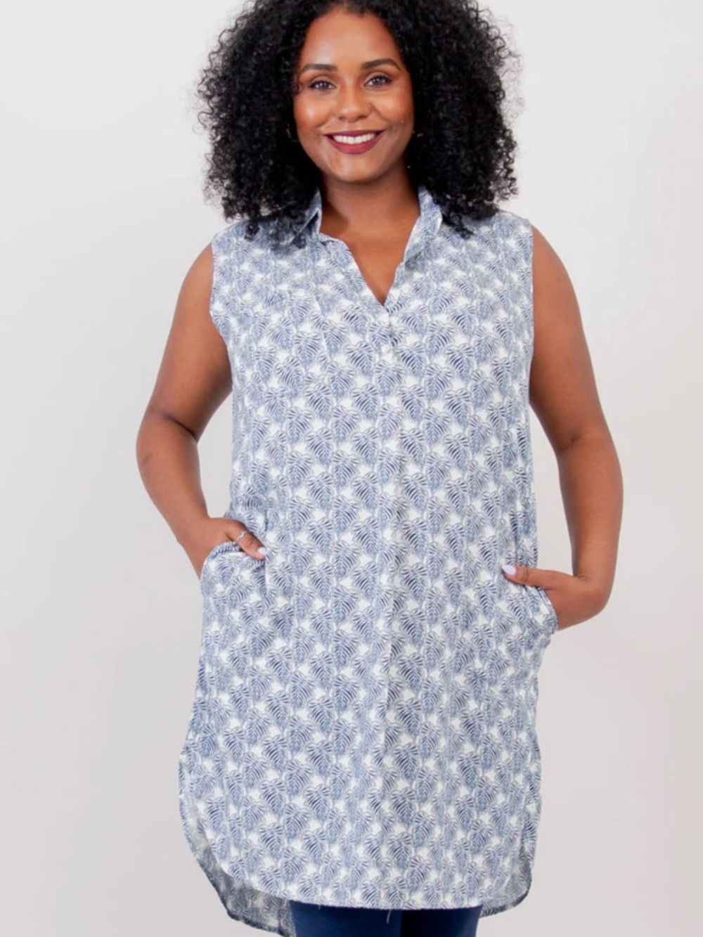 Sleeveless Blue White Palm-Print Tunic Dress